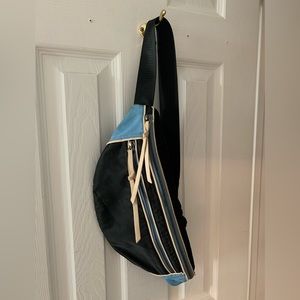 Unisex Navy and light blue Fanny pack in nylon